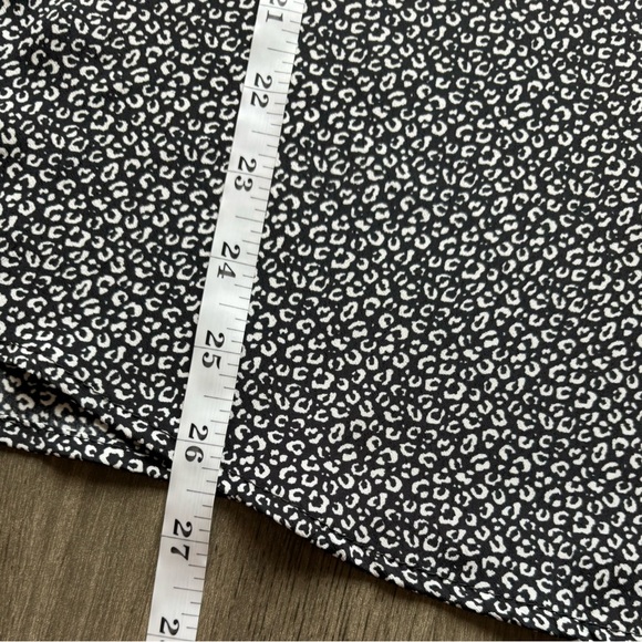 Tee For The Soul Boutique Blouse Womens 1X Black Tie Sleeves Top Shirt - Picture 15 of 15